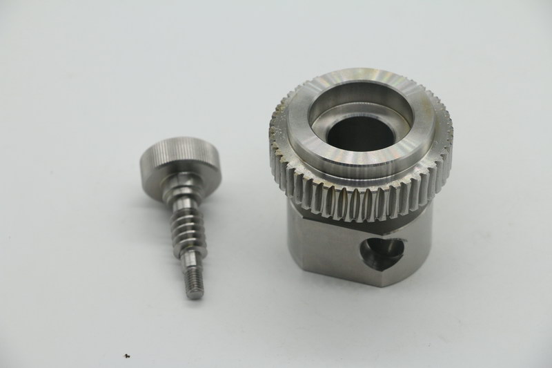 蝸輪蝸桿減速機(jī)維修時的解體